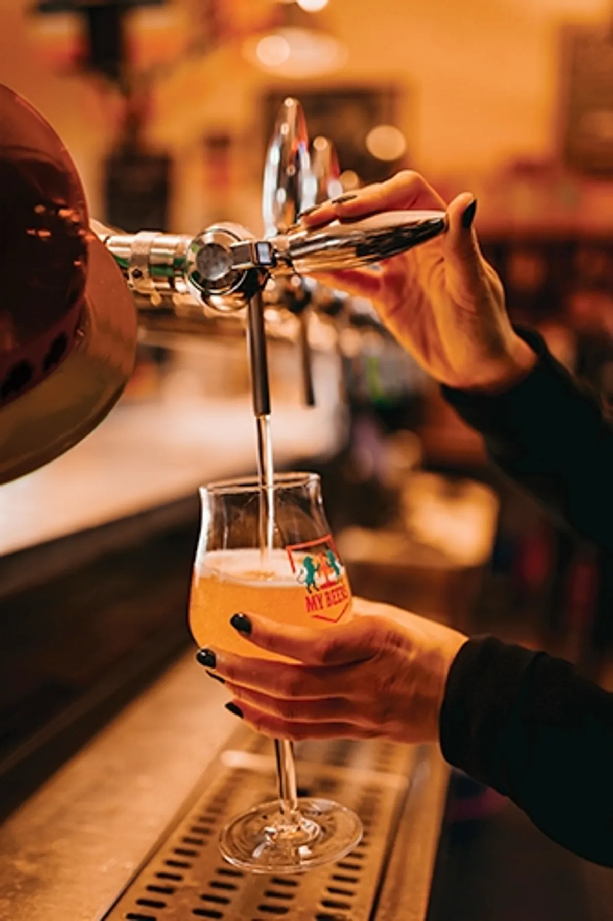 Bar_Biere_tireuse_nouveau_logo_Mours_fb46d17dd6