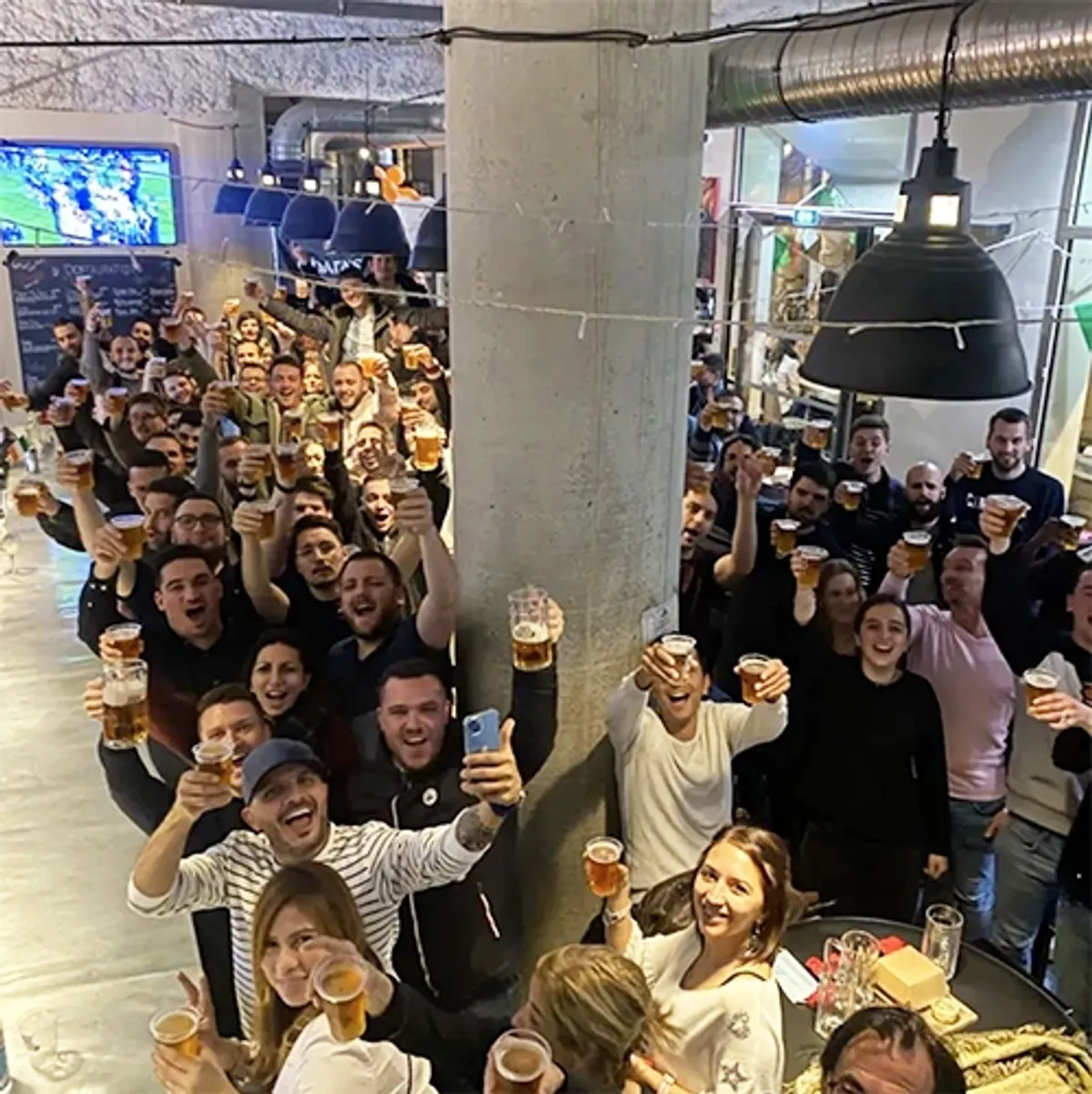 Lyon_Tournoi_6_Nations_clients_Cheers_e4c0b99fd4