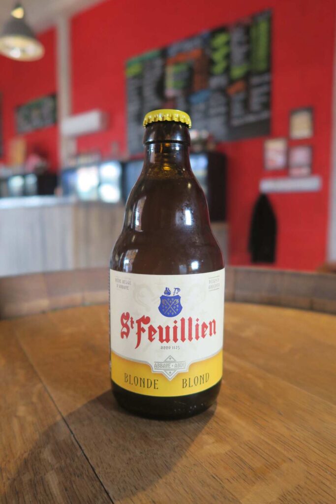 Photo bouteille St Feuillien Blonde 33cl au My Beers